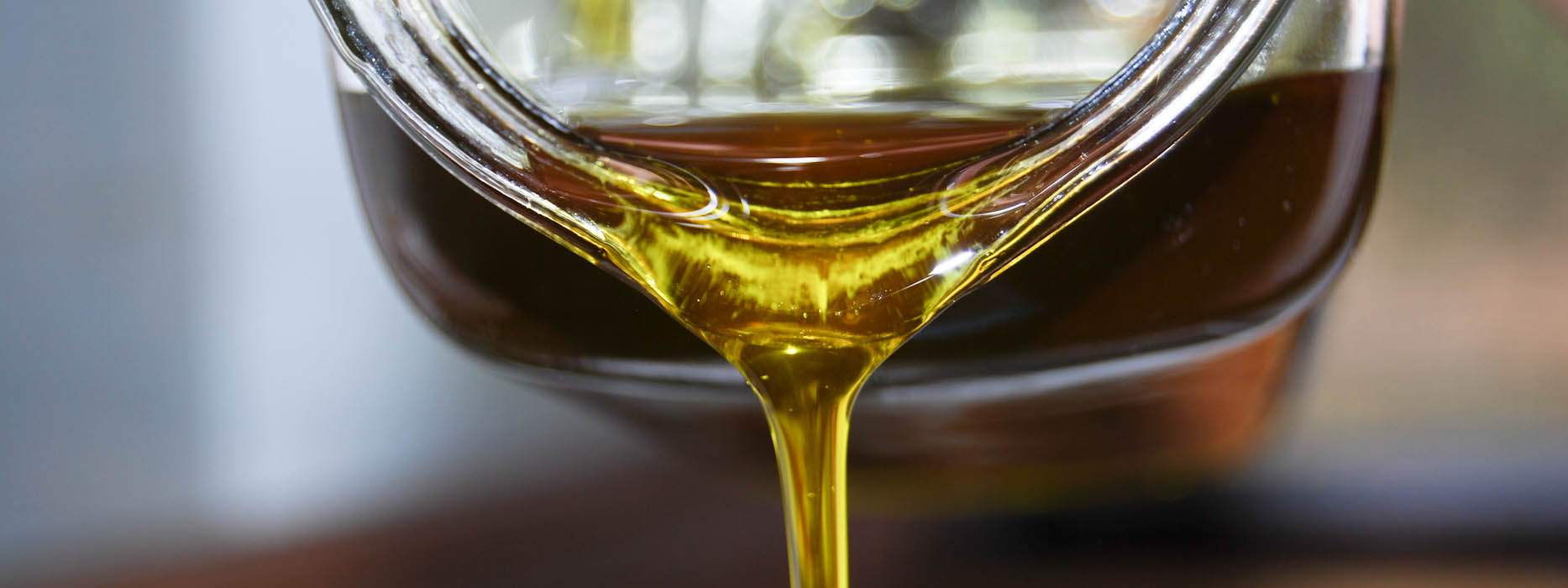 SL-0074_131104 Eliris Olive Oil